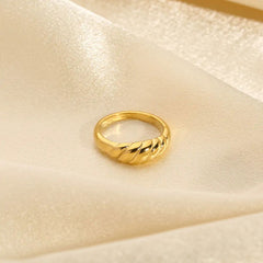 Fashion Ring - World's Finest - 