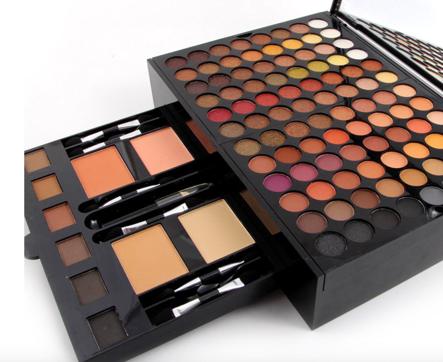 ULTIMATE MAKEUP SET - World's Finest - 